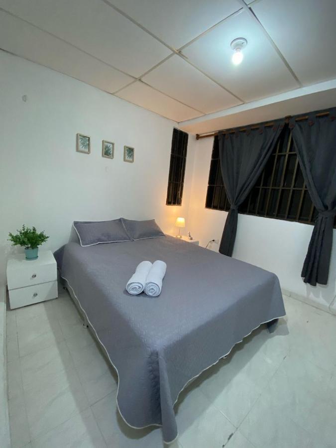 Habitaciones Independientes Cerca Al Aeropuerto 3 Cartagena Dış mekan fotoğraf